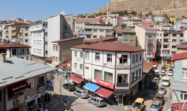 Tarihten bir kesit Bayburt’ta Esnaf Çerçi Rekabeti