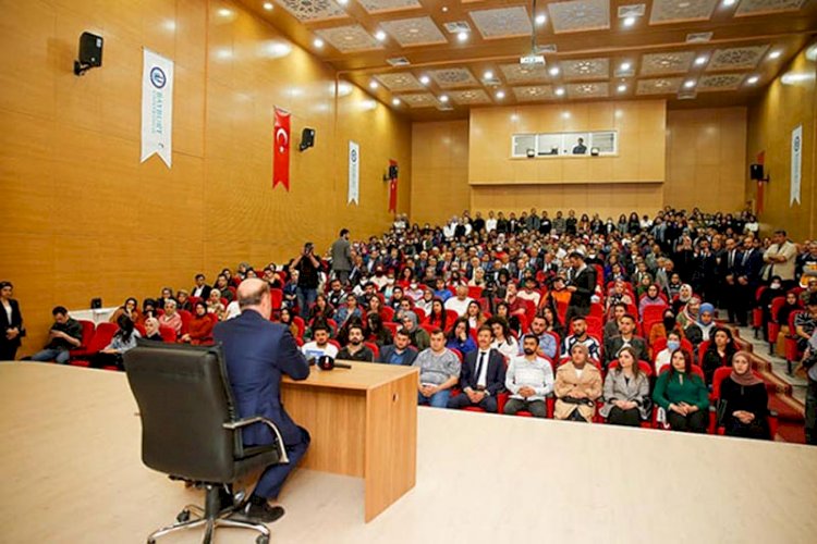 Türkiye’de Ekonomik ve Siyasi Dönüşüm