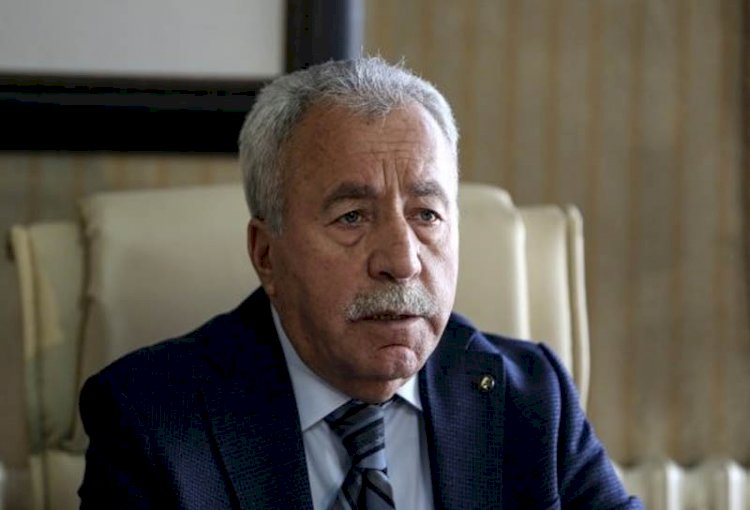 Şair Yahya Akengin
