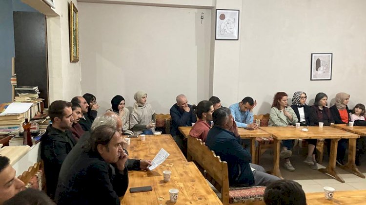 Elisa Kitap Söyleşilerinde Bu Hafta İlhanlılar Zamanında İran'da Tasavvufun Tarihi Süreci  konuşuldu.