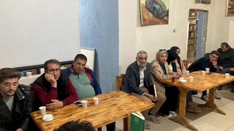Elisa Kitap Söyleşilerinde Bu Hafta İlhanlılar Zamanında İran'da Tasavvufun Tarihi Süreci  konuşuldu.