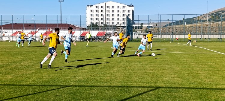 Bayburt Özel İdare Spor 2.Etap Çalışmaları Kapsamında İkinci Hazırlık Maçını Oynadı.